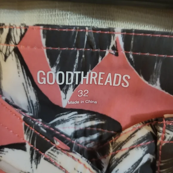 Goodthreads Men's Slim Boardshort 9" Size 32 - Picture 2 of 5